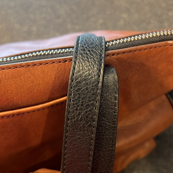 Fossil Tote HandBag - Picture 4 of 6